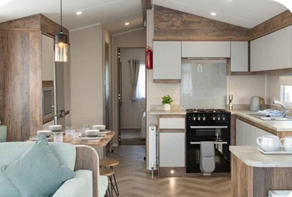 Q8 Ocean Edge Caravan Park Heysham Luaran gambar
